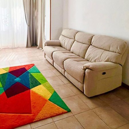 ONE Bedroom Apartment to RENT Slatina  Buitenkant foto