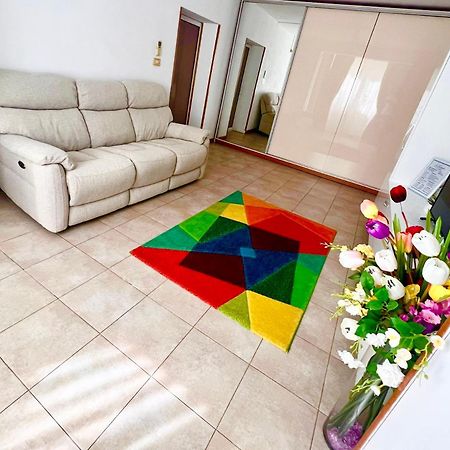 ONE Bedroom Apartment to RENT Slatina  Buitenkant foto