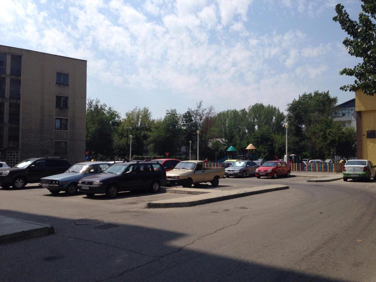 ONE Bedroom Apartment to RENT Slatina  Buitenkant foto